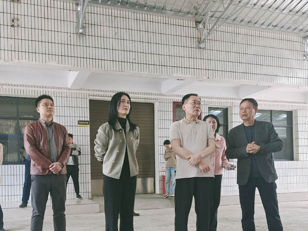 市人大領(lǐng)導深入企業(yè)調(diào)研，共謀發(fā)展大計